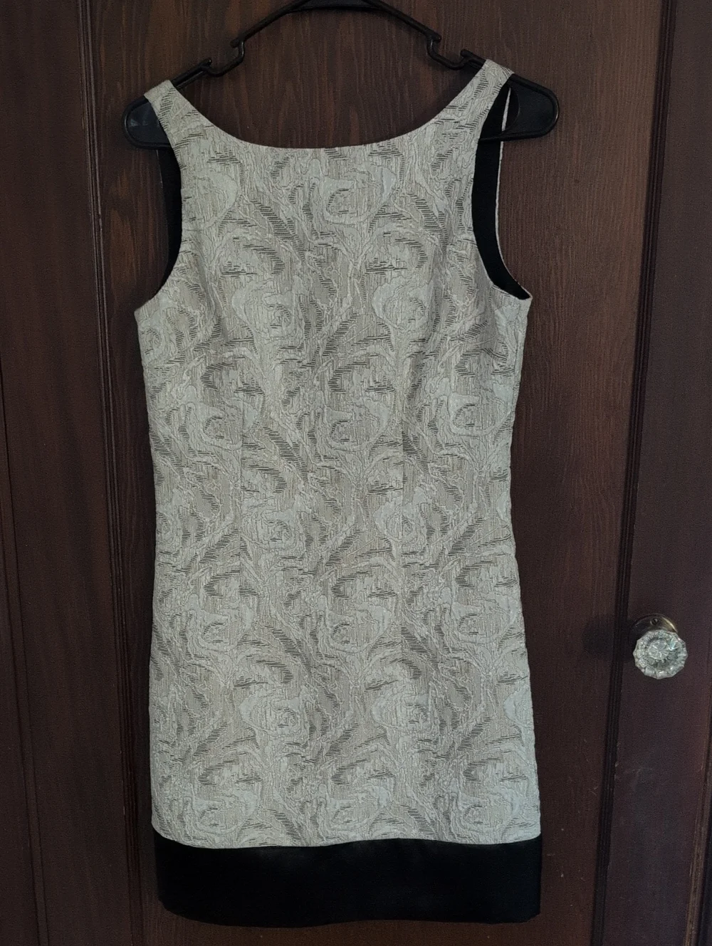 Max & Cleo Cream and Gray Textured Shift Dress with Black Hem